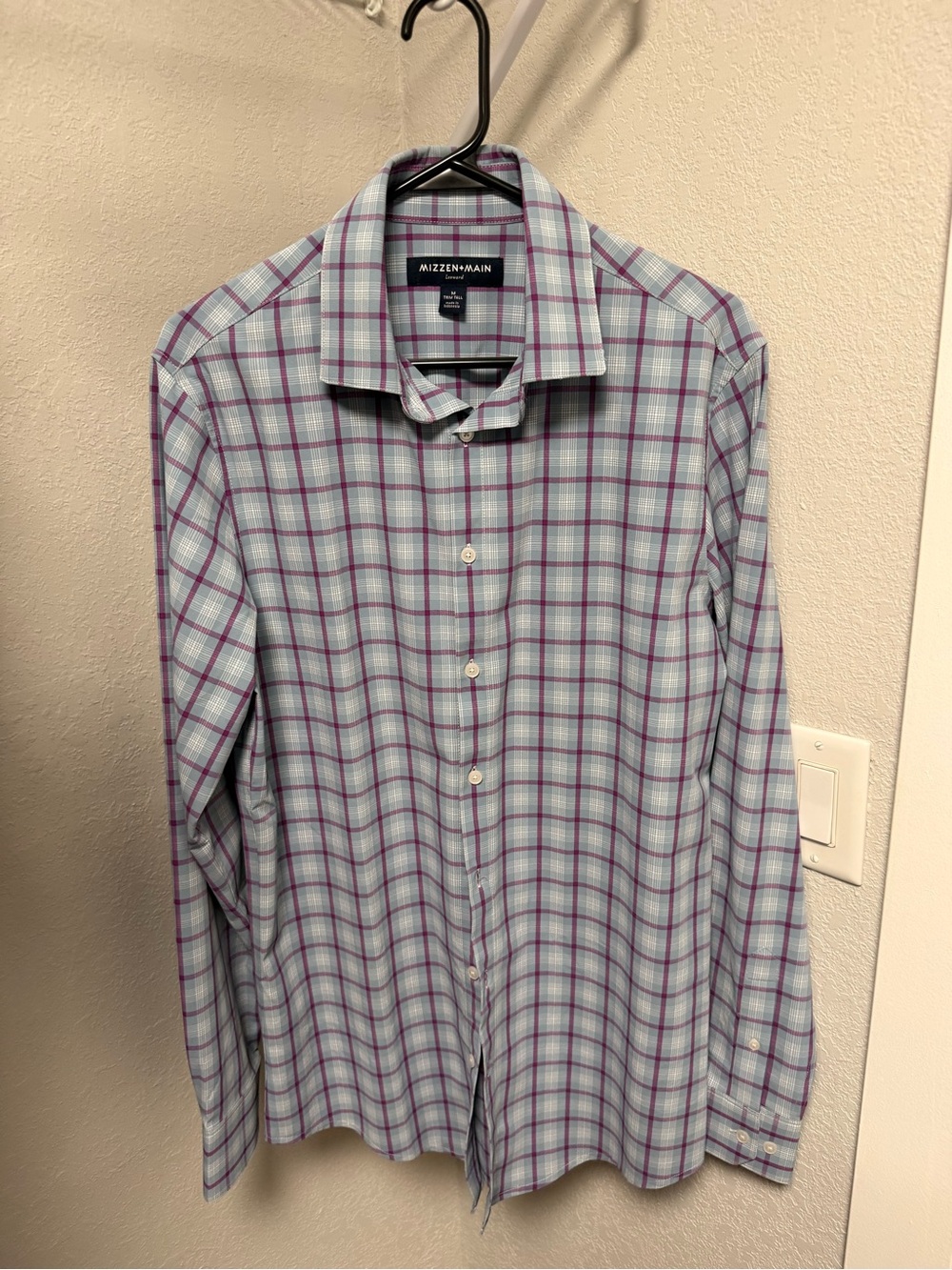 Mizzen+Main Leeward Button Up Dress Shirt-NWOT- Medium Trim Tall